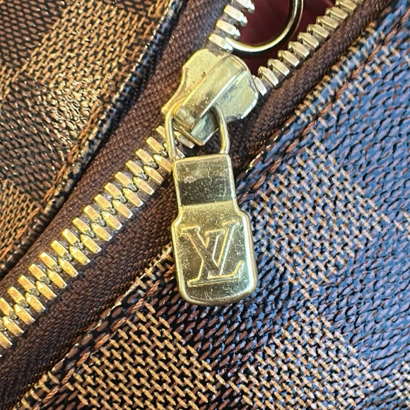 Louis Vuitton Damier Ebene Belem Shoulder Bag - Picture 13 of 14